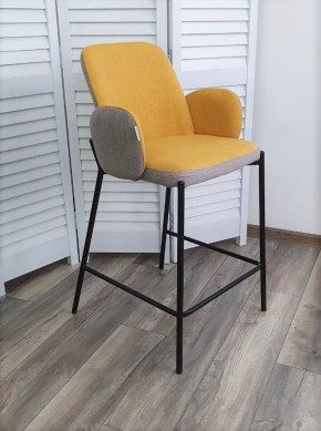 Полубарный стул NYX (H=65cm) VF106 желтый / VF120 серый М-City в Соликамске - solikamsk.ok-mebel.com | фото
