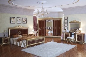 Спальный гарнитур Версаль (модульная) в Соликамске - solikamsk.ok-mebel.com | фото 1